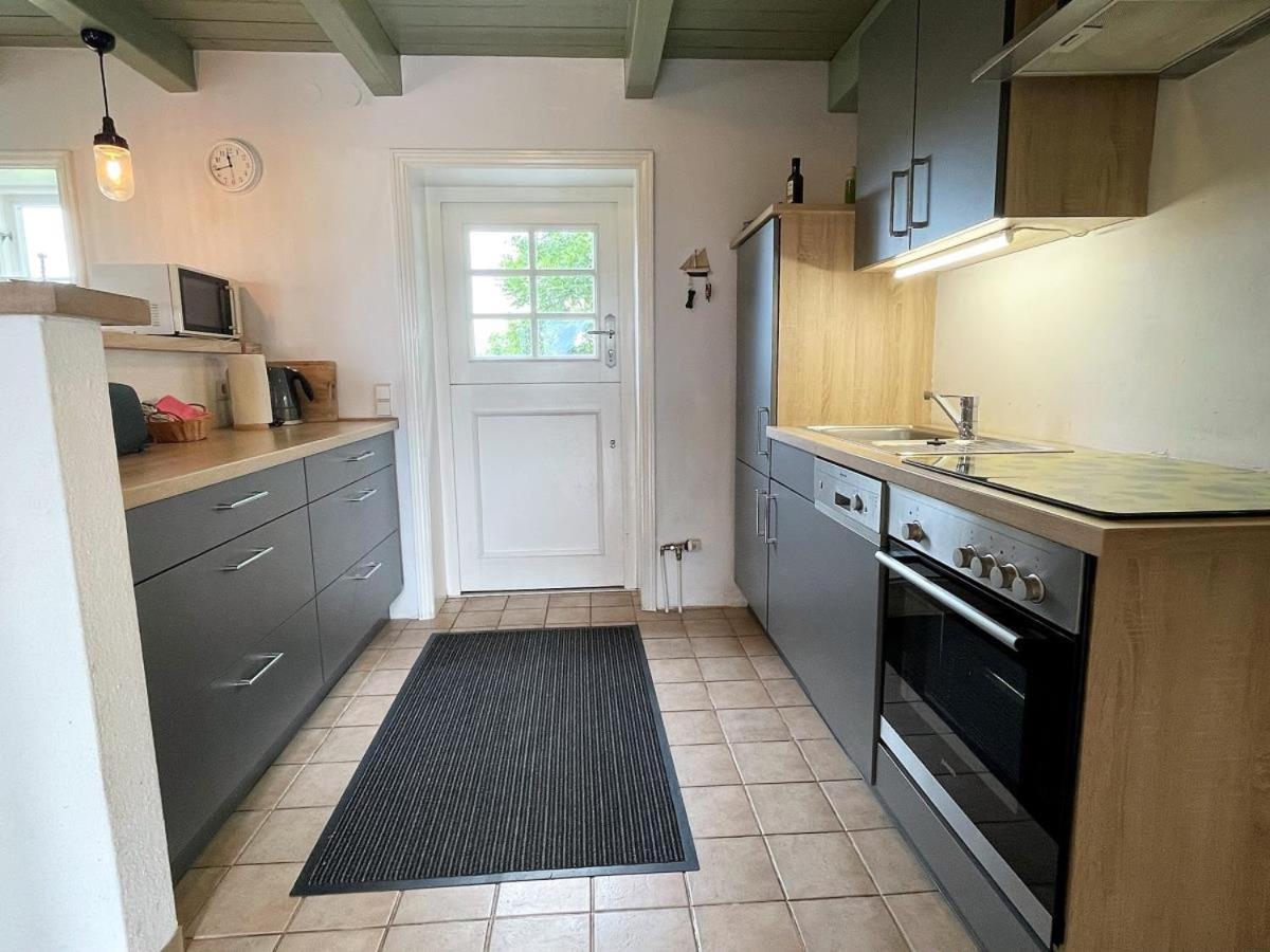 Das Puppenhaus, Reetdach, Sauna, Kamin, Eingezaeunt, Badewanne, Haustiere Willkommen Emmelsbüll-Horsbüll المظهر الخارجي الصورة