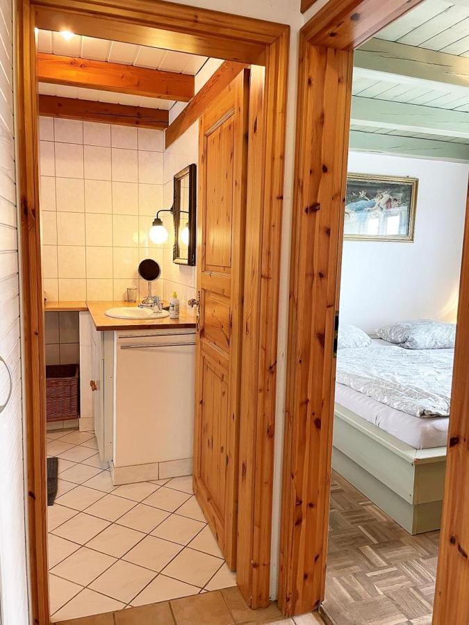 Das Puppenhaus, Reetdach, Sauna, Kamin, Eingezaeunt, Badewanne, Haustiere Willkommen Emmelsbüll-Horsbüll المظهر الخارجي الصورة